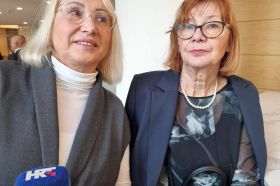 Potpisivanje i uručivanje ugovora Zaželi